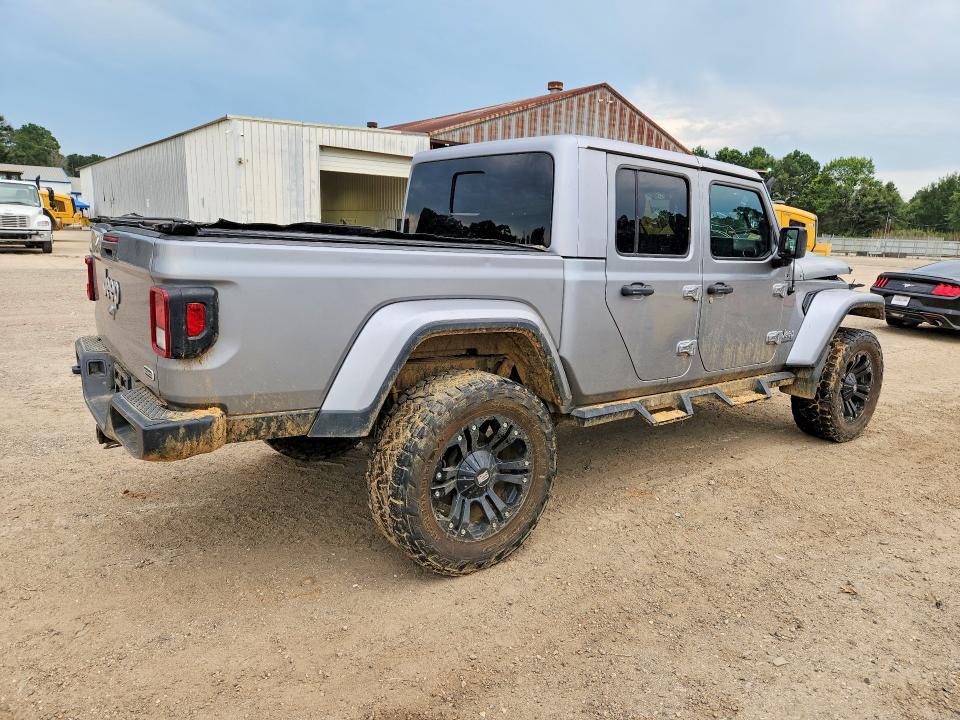 2020 JEEP GLADIATOR OVERLAND — Фото 3 из 12