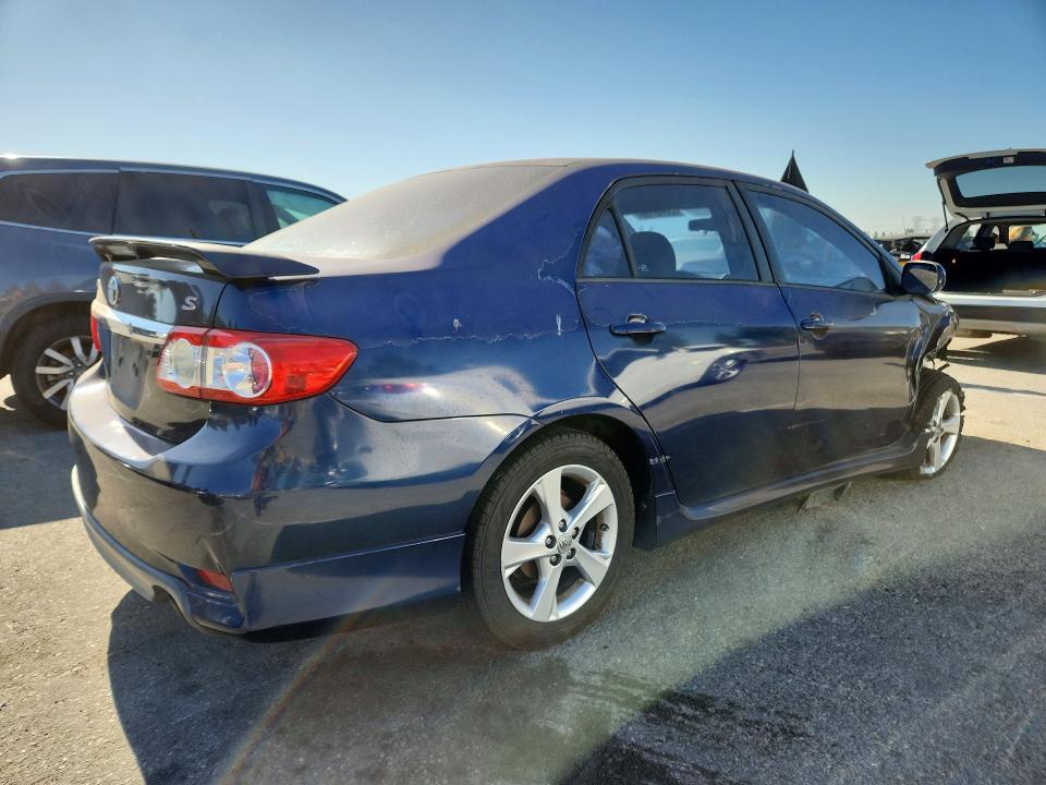2012 TOYOTA COROLLA S — Фото 3 из 12