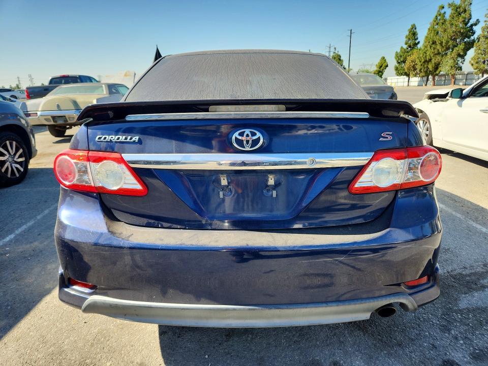 2012 TOYOTA COROLLA S — Фото 6 из 12