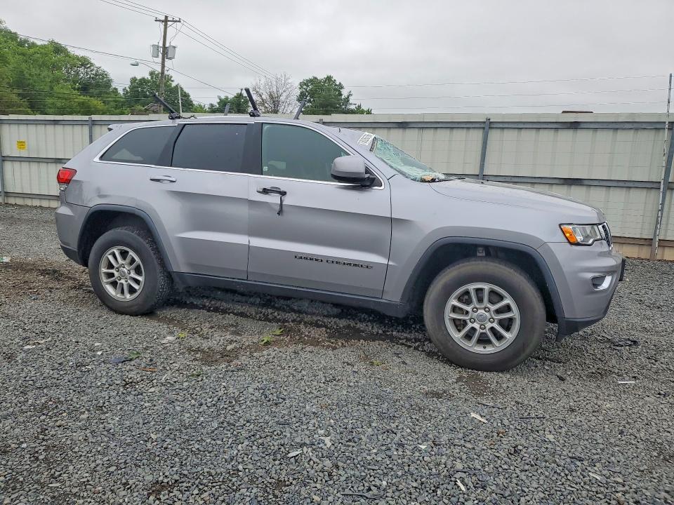 2020 JEEP GRAND CHEROKEE LAREDO — Фото 4 из 13