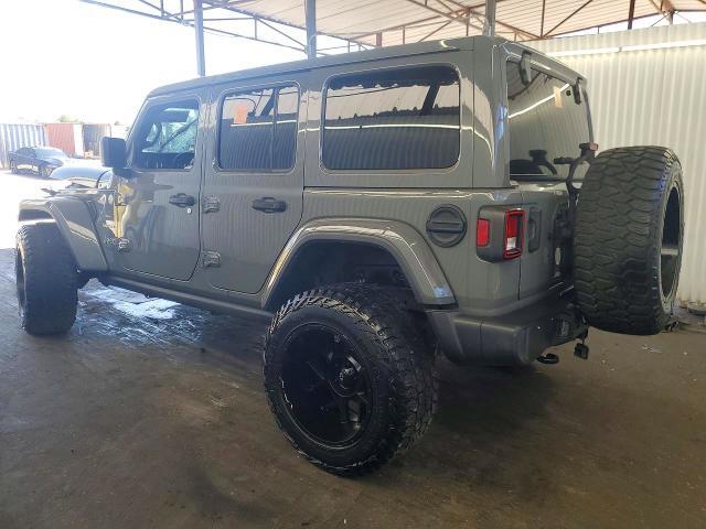 2020 JEEP WRANGLER UNLIMITED SAHARA — Фото 2 из 13