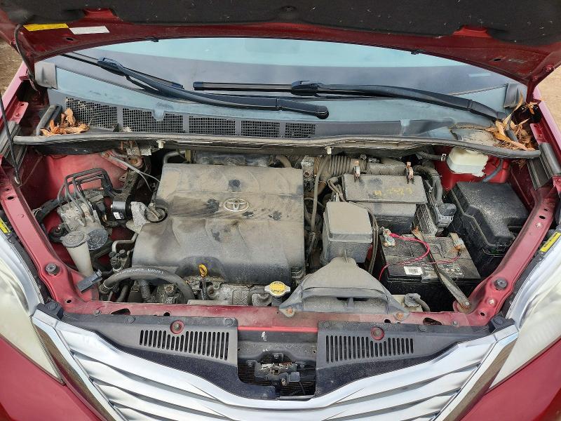 2012 TOYOTA SIENNA LIMITED 7-PASSENGER — Фото 11 из 12