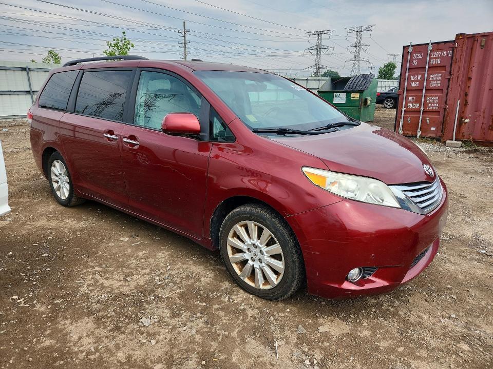 2012 TOYOTA SIENNA LIMITED 7-PASSENGER — Фото 4 из 12