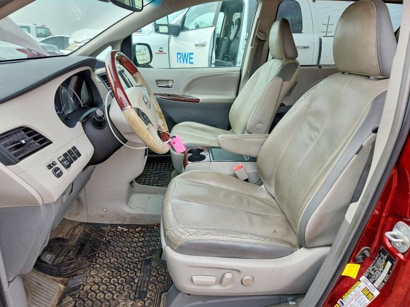 2012 TOYOTA SIENNA LIMITED 7-PASSENGER — Фото 7 из 12