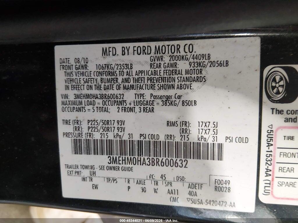 3MEHM0HA3BR600632 2011 MERCURY MILAN photo no. 9