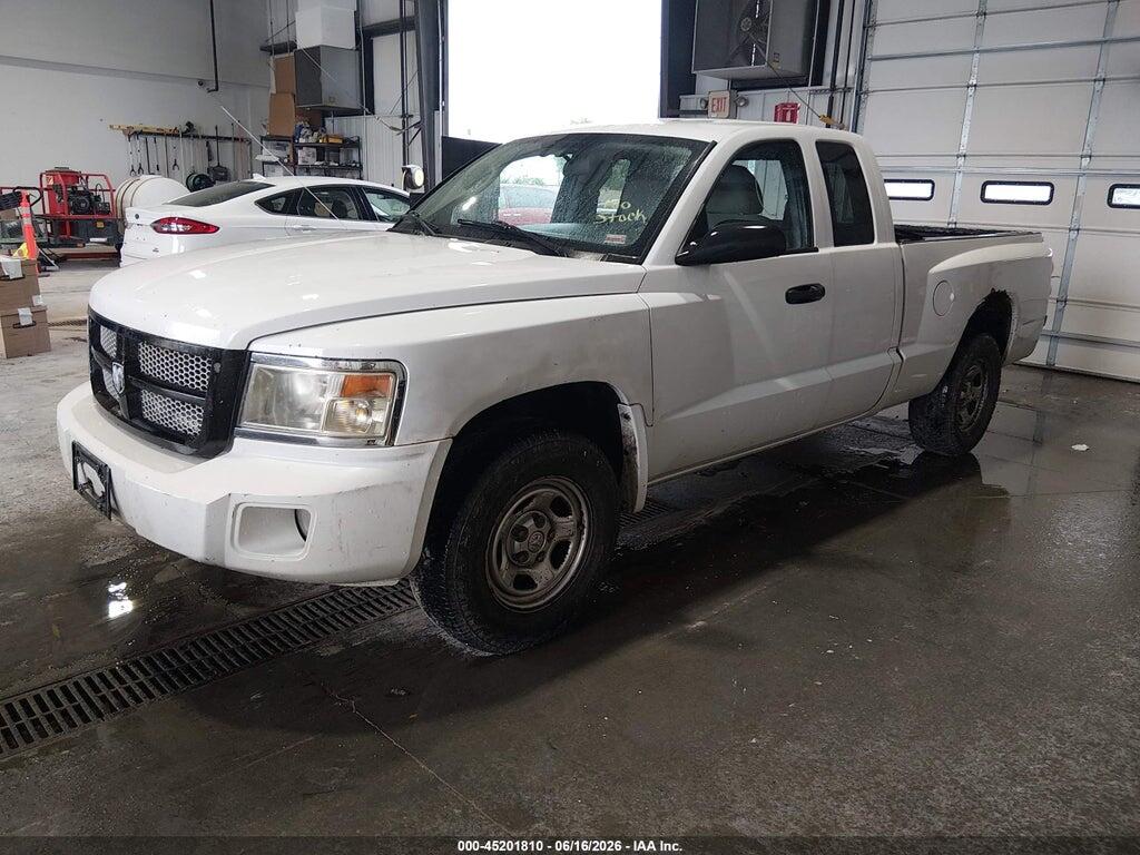 1D7RE2BK0BS614269 2011 RAM DAKOTA photo no. 2