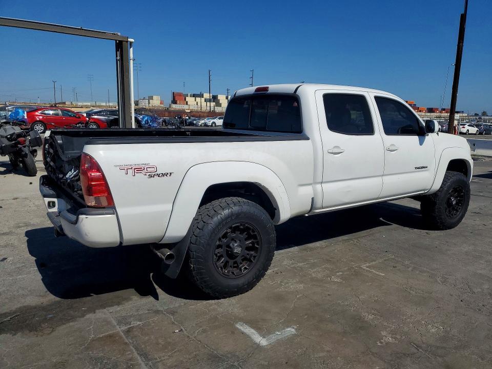 3TMKU72N56M007031 2006 TOYOTA TACOMA photo no. 3