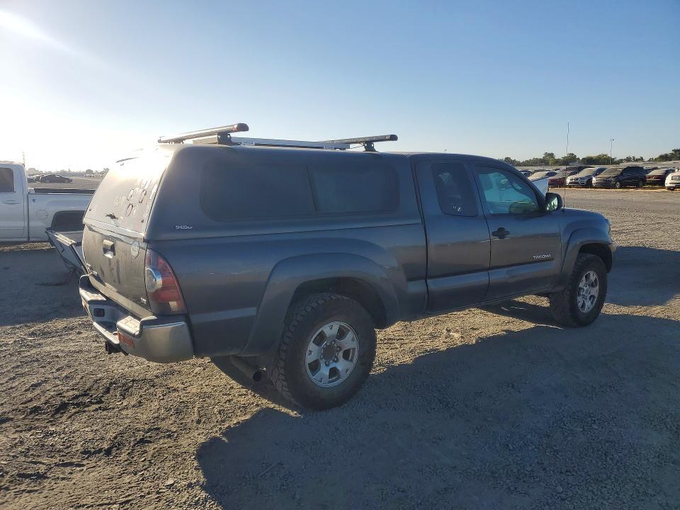 2012 TOYOTA TACOMA V6 — Фото 3 из 12