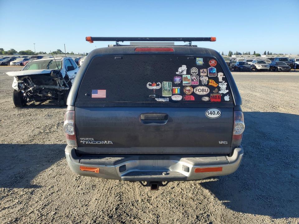 2012 TOYOTA TACOMA V6 — Фото 6 из 12