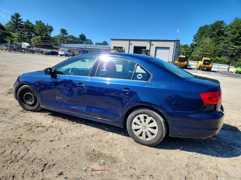 2012 VOLKSWAGEN JETTA BASE — Фото 2 из 12