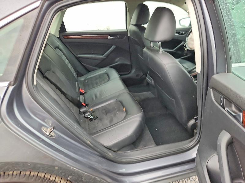 2012 VOLKSWAGEN PASSAT SEL — Фото 10 из 13
