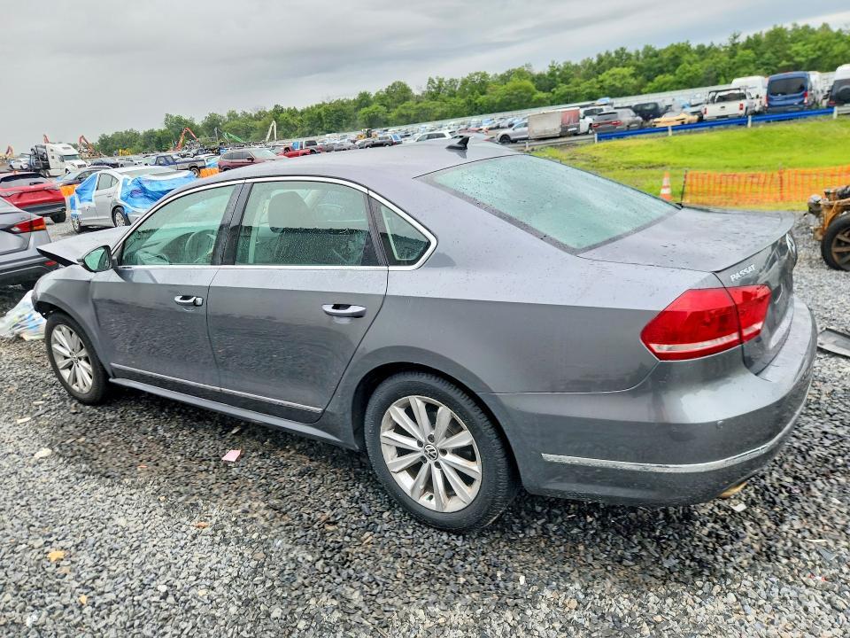 2012 VOLKSWAGEN PASSAT SEL — Фото 2 из 13