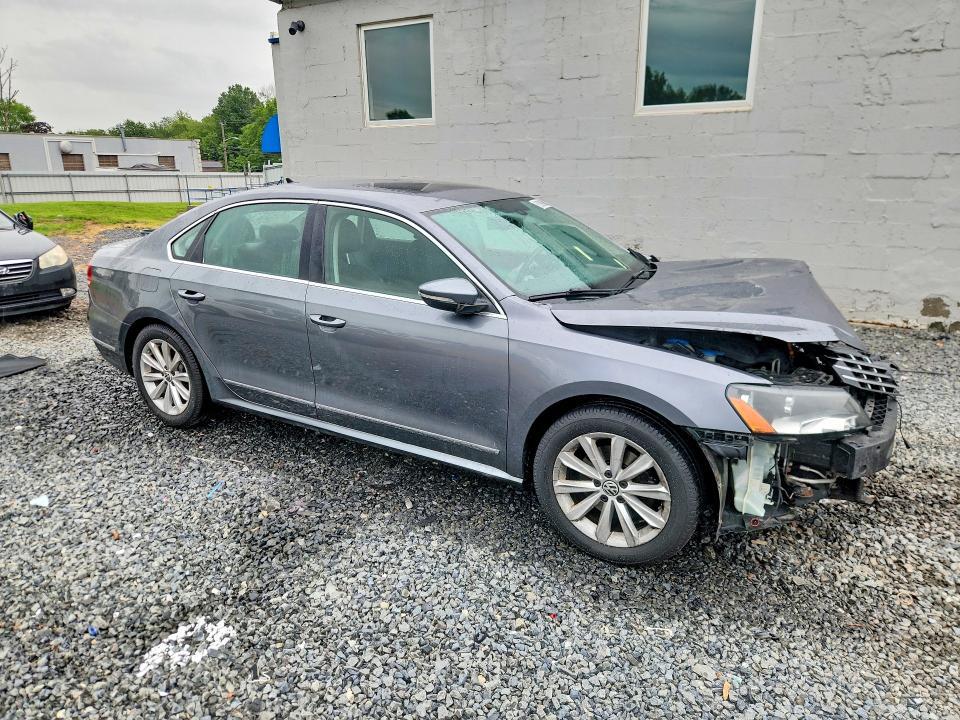 2012 VOLKSWAGEN PASSAT SEL — Фото 4 из 13