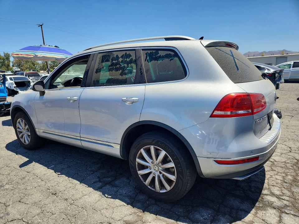 2012 VOLKSWAGEN TOUAREG V6 TDI — Фото 2 из 12