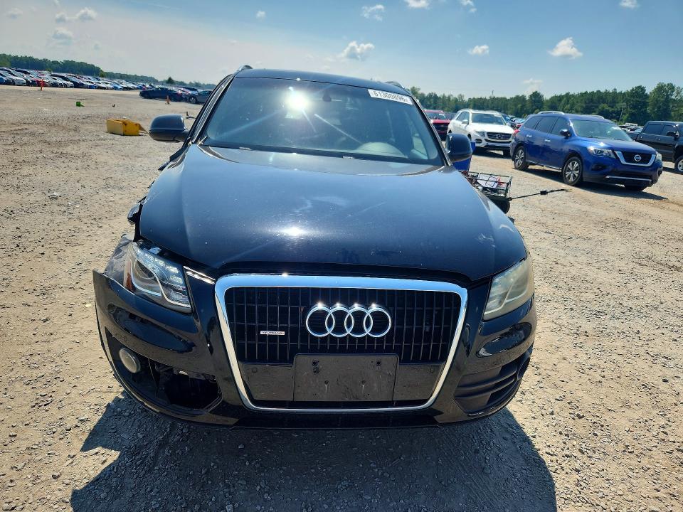 2010 AUDI Q5 PREMIUM PLUS — Фото 5 из 13