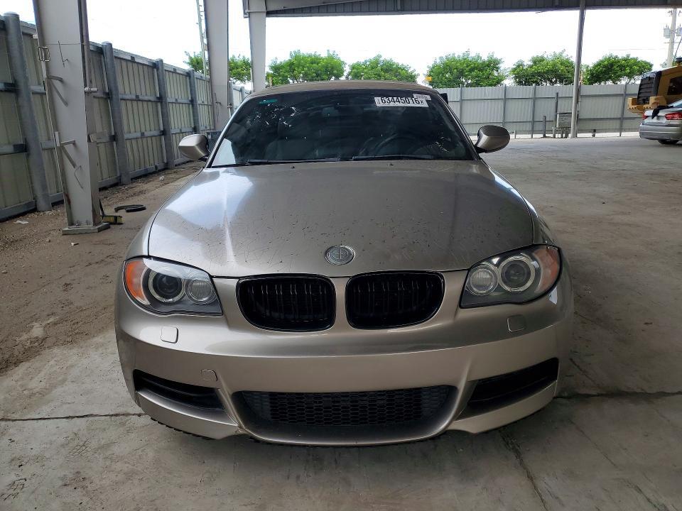 2010 BMW 135 I — Фото 5 из 12