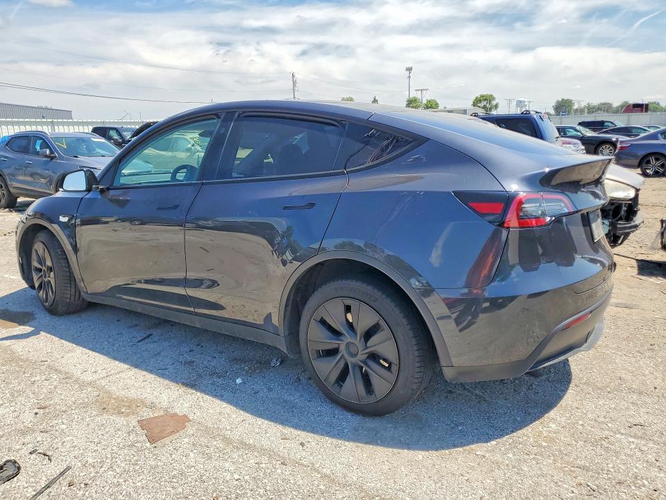 7SAYGDEE2RF130180 2024 TESLA MODEL Y photo no. 2