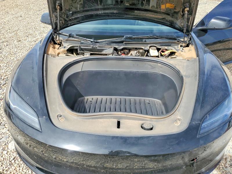 2024 TESLA MODEL 3 — Фото 11 из 12