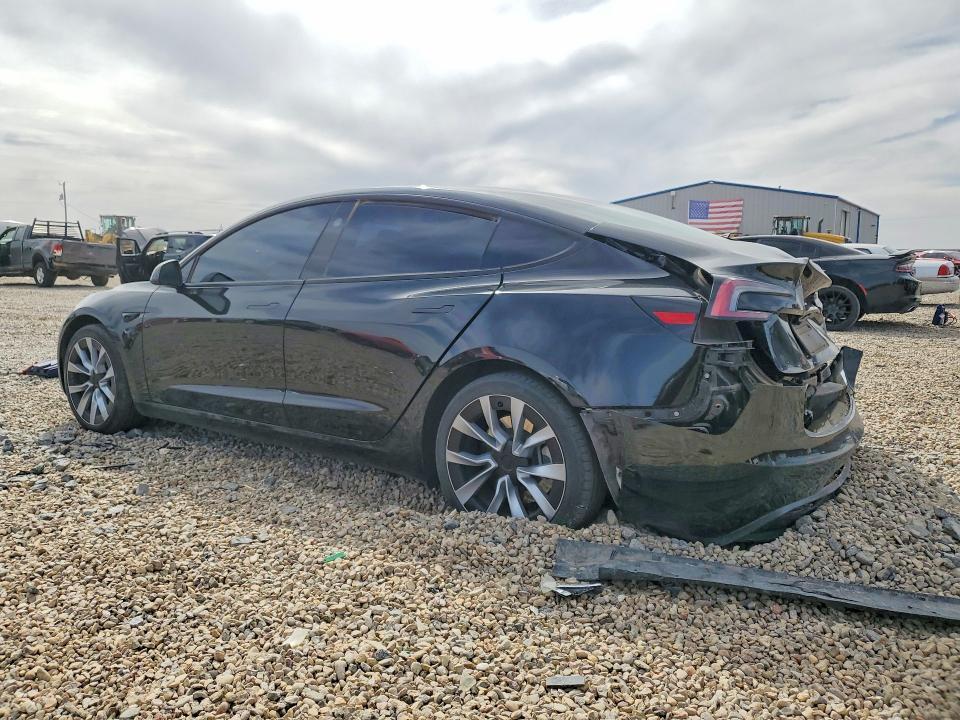 2024 TESLA MODEL 3 — Фото 2 из 12