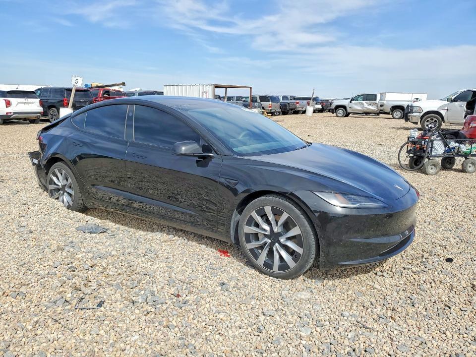 2024 TESLA MODEL 3 — Фото 4 из 12