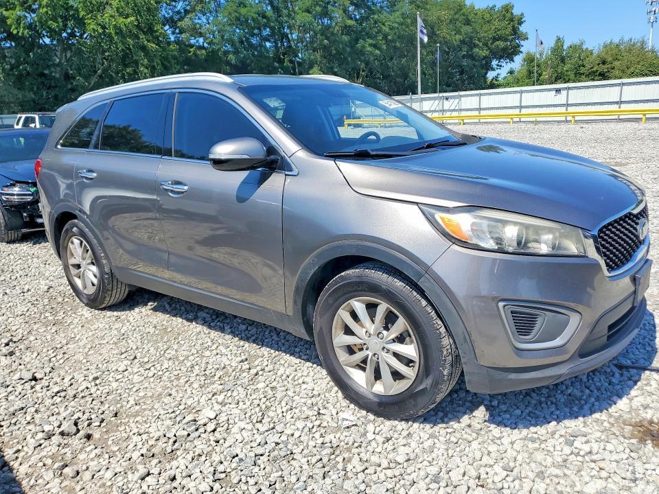 2016 KIA SORENTO LX — Фото 4 из 13
