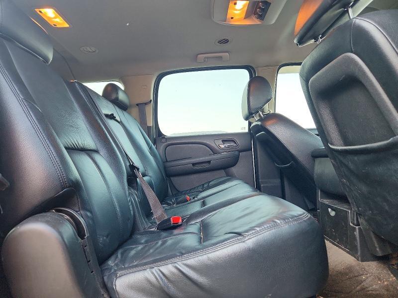 2010 CHEVROLET SUBURBAN C1500 LS — Фото 11 из 13