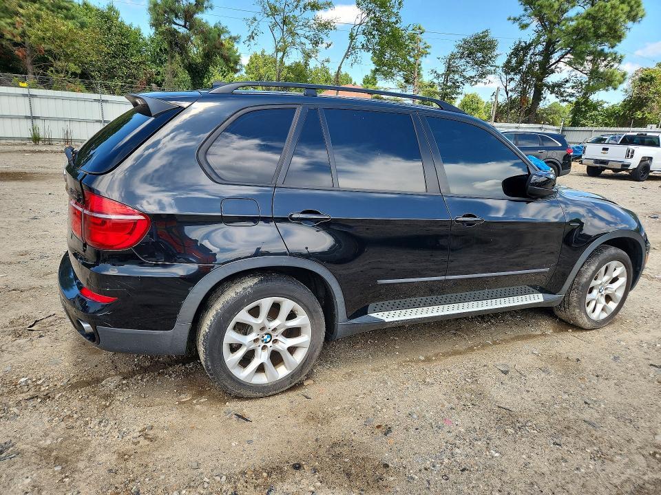 2013 BMW X5 XDRIVE35I — Фото 3 из 13