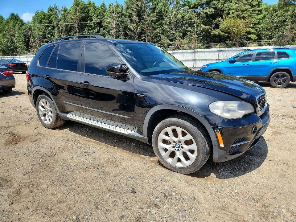 2013 BMW X5 XDRIVE35I — Фото 4 из 13