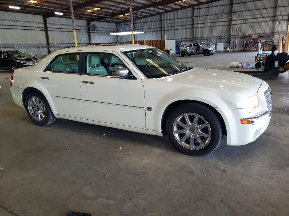 2007 CHRYSLER 300C — Фото 4 из 12