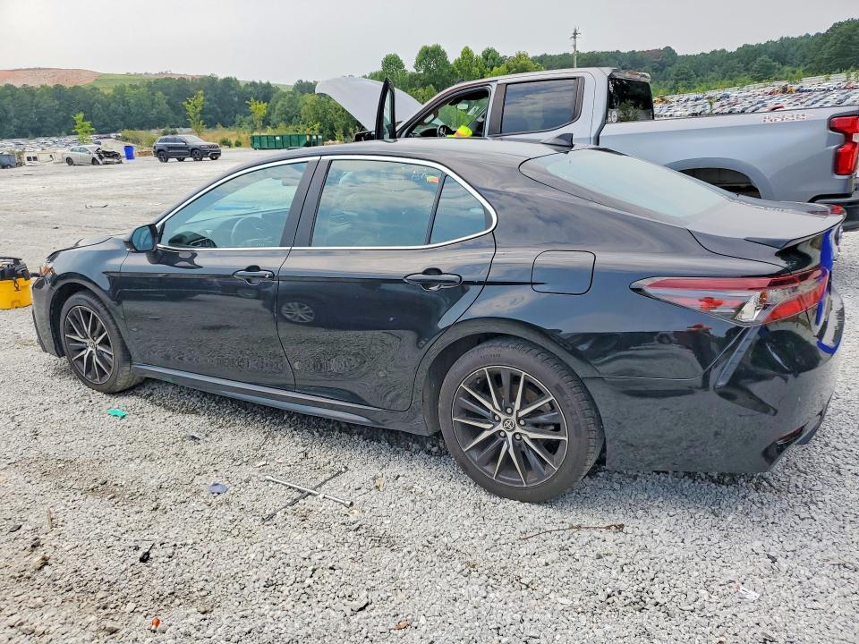 2024 TOYOTA CAMRY SE — Фото 2 из 12