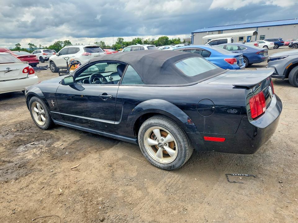 2007 FORD MUSTANG — Фото 2 из 12