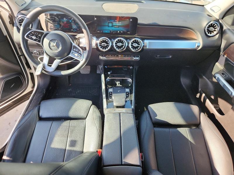 2020 MERCEDES-BENZ GLB 250 — Фото 8 из 13