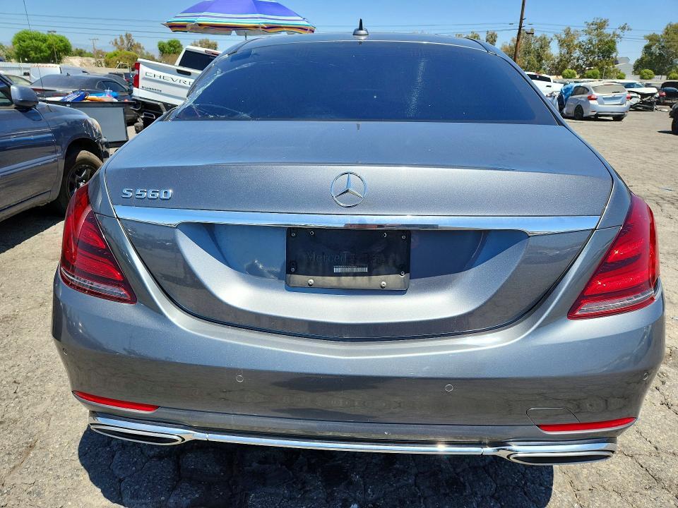2020 MERCEDES-BENZ S 560 — Фото 6 из 12