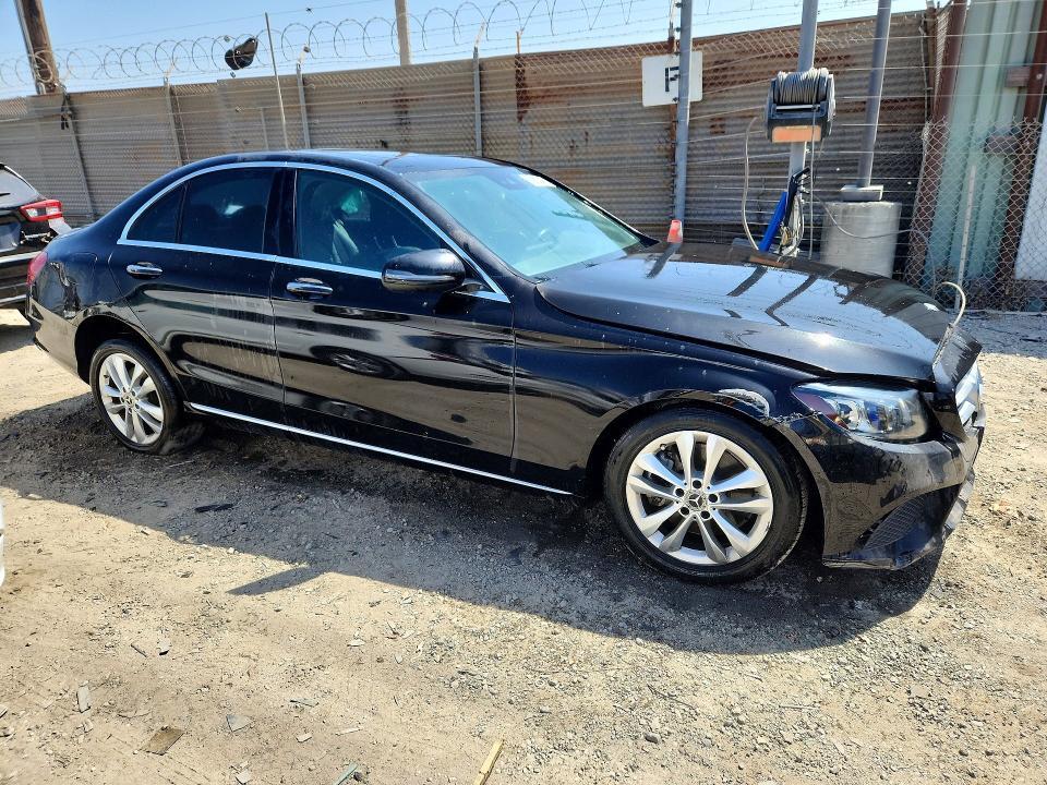 2020 MERCEDES-BENZ C 300 4MATIC — Фото 4 из 12