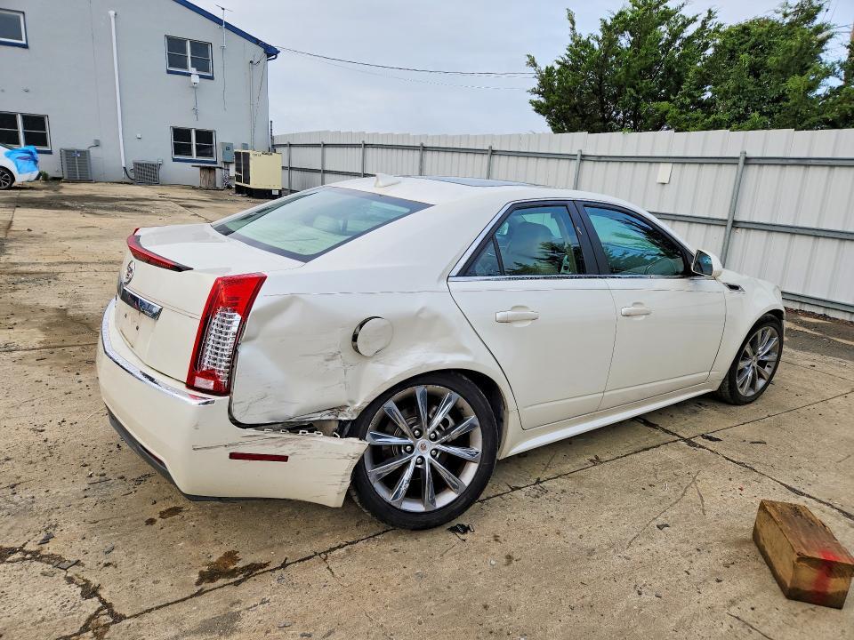 2013 CADILLAC CTS LUXURY COLLECTION — Фото 3 из 12