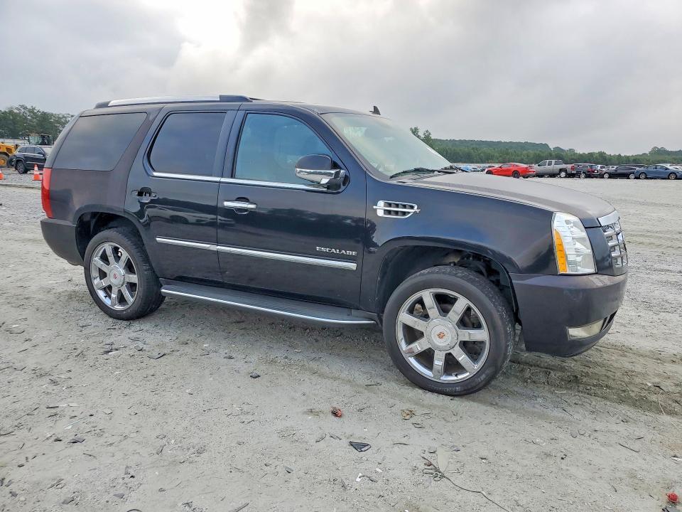 2013 CADILLAC ESCALADE LUXURY — Фото 4 из 13