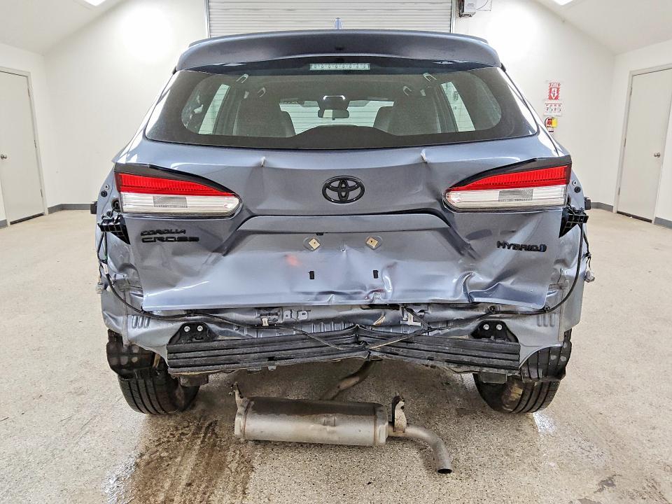 2024 TOYOTA COROLLA CROSS HYBRID S — Фото 6 из 14