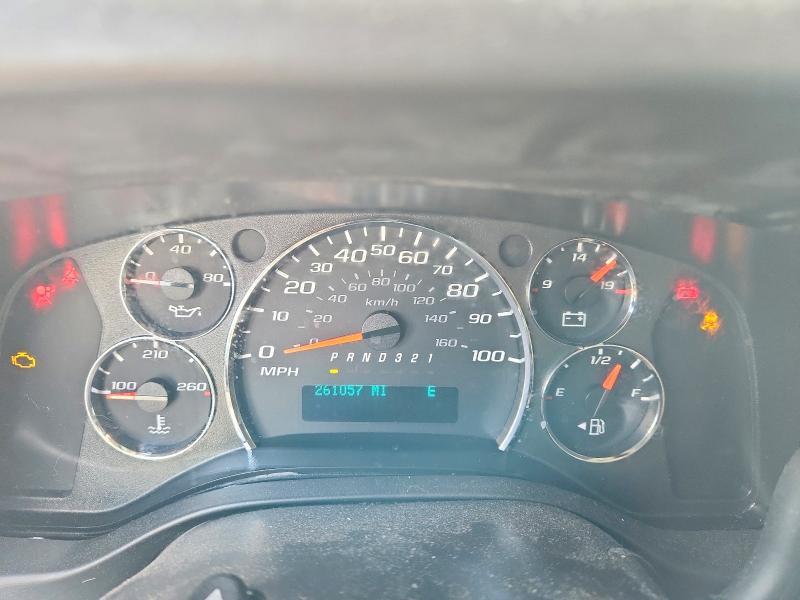 2013 CHEVROLET EXPRESS G1500 — Фото 9 из 13