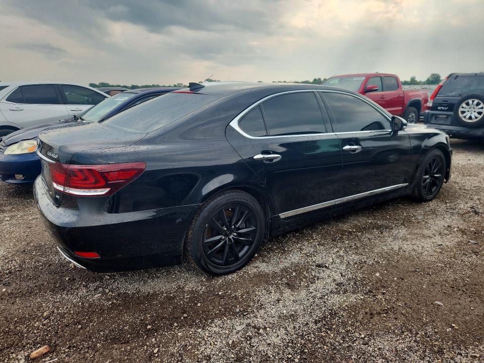 JTHCL5EF1G5026763 2016 LEXUS LS photo no. 3