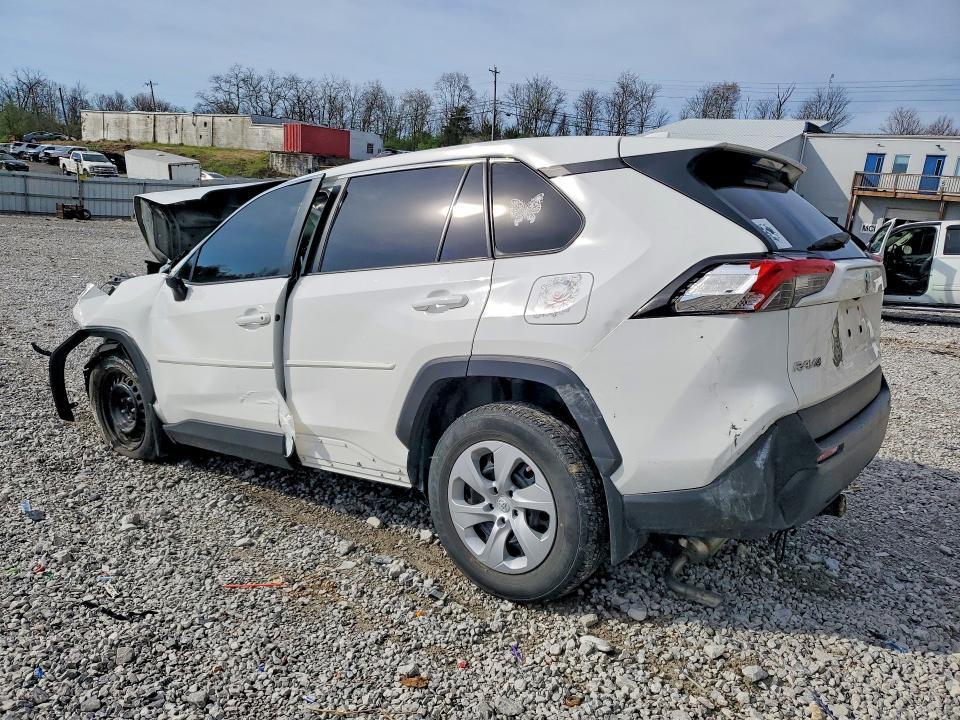 2024 TOYOTA RAV4 LE — Фото 2 из 13