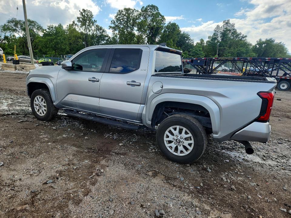 2024 TOYOTA TACOMA SR5 — Фото 2 из 12