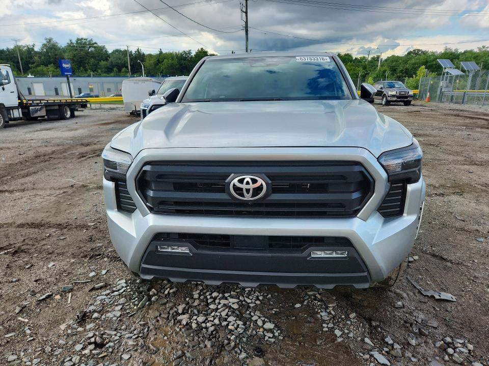2024 TOYOTA TACOMA SR5 — Фото 5 из 12
