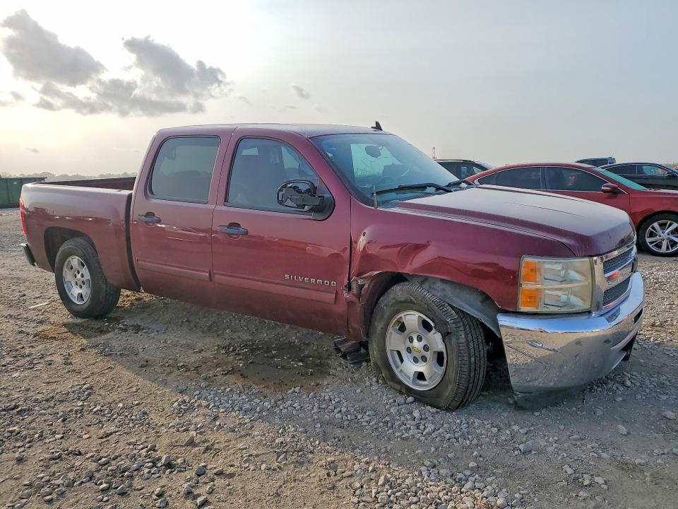 2013 CHEVROLET SILVERADO C1500 LT — Фото 4 из 12