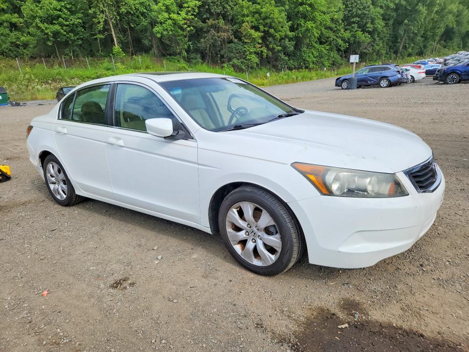 1HGCP2F84AA104697 2010 HONDA ACCORD photo no. 4