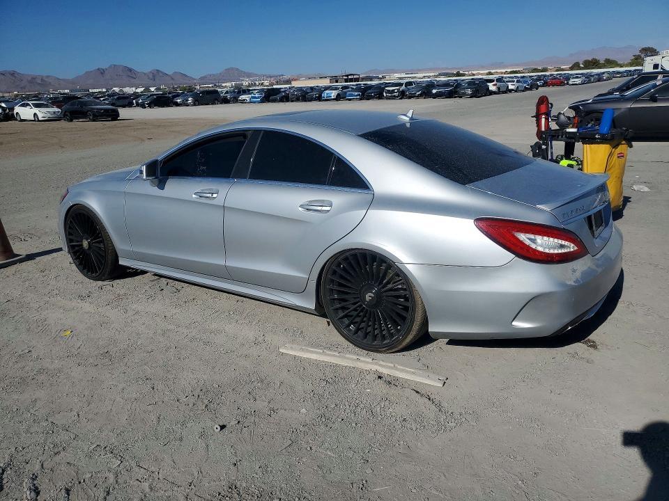 2016 MERCEDES-BENZ CLS 550 4MATIC — Фото 2 из 12