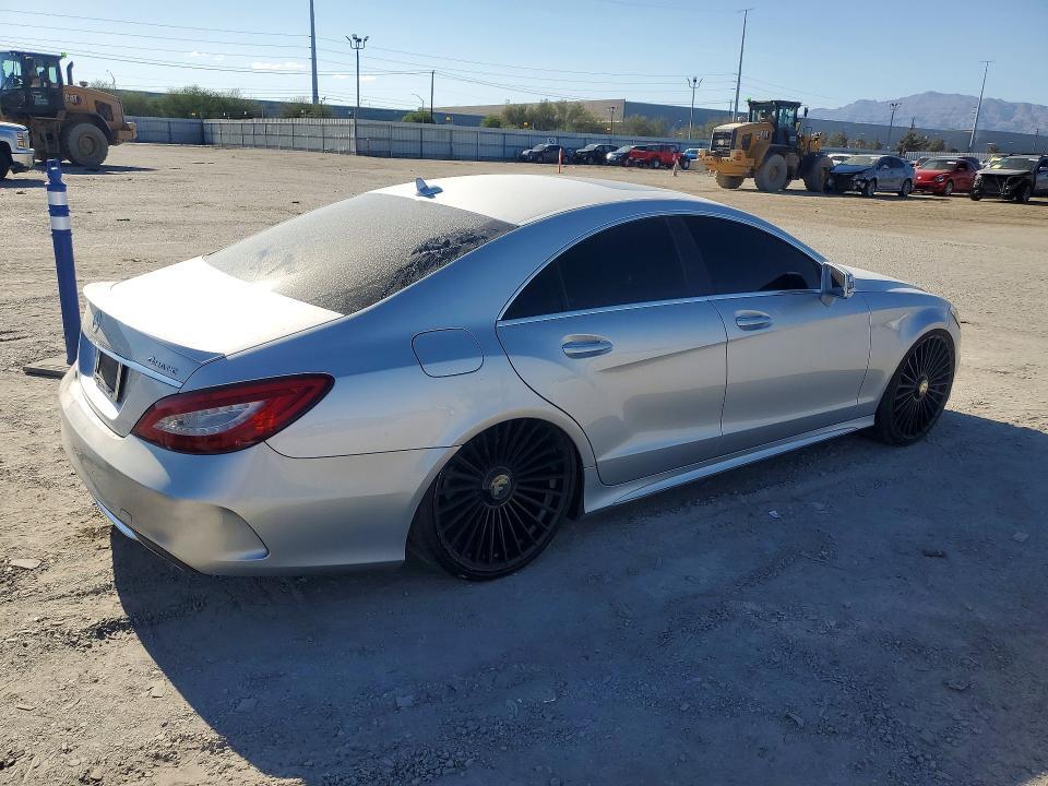 2016 MERCEDES-BENZ CLS 550 4MATIC — Фото 3 из 12