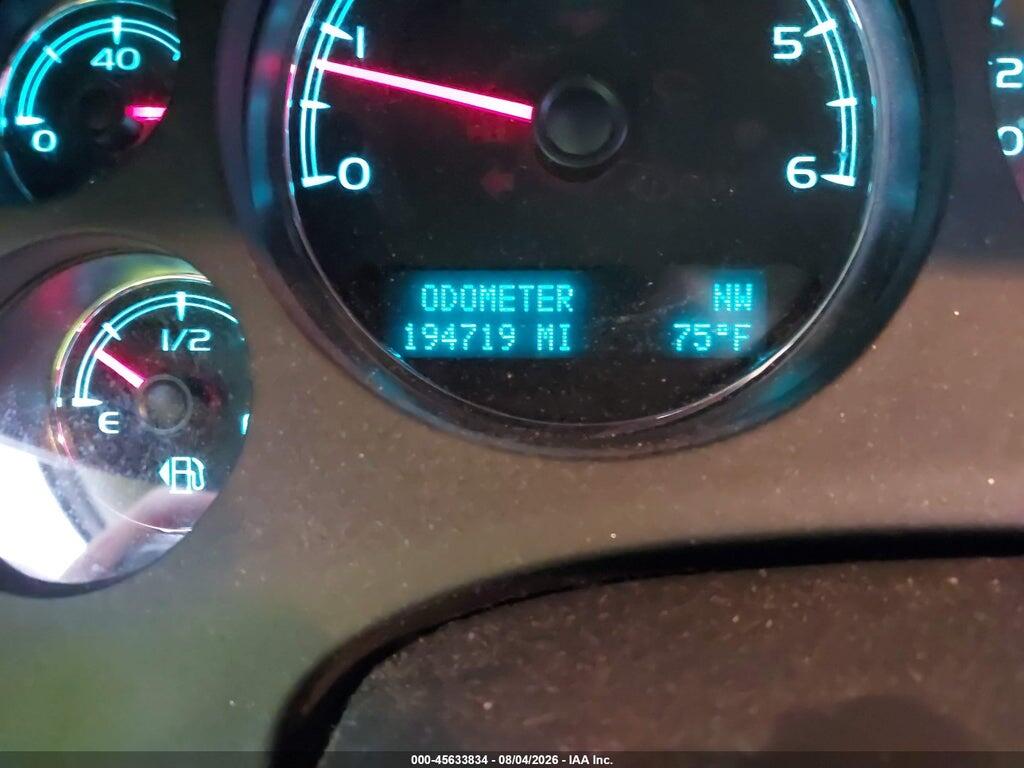 1GNSCAE00BR180147 2011 CHEVROLET TAHOE photo no. 7