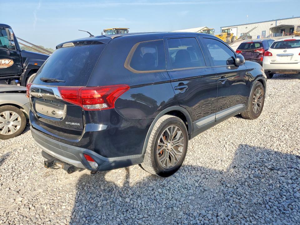 2016 MITSUBISHI OUTLANDER ES — Фото 3 из 13