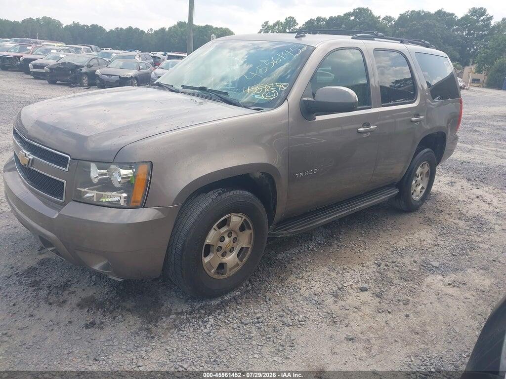 1GNSCBE0XBR239873 2011 CHEVROLET TAHOE photo no. 2