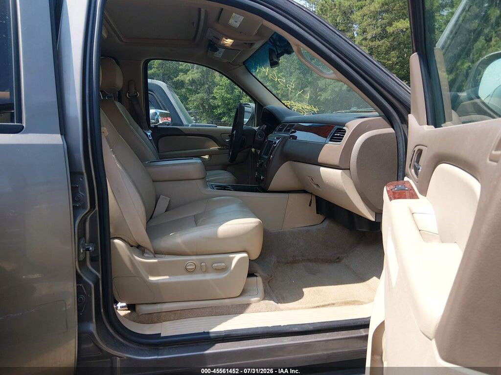 1GNSCBE0XBR239873 2011 CHEVROLET TAHOE photo no. 5